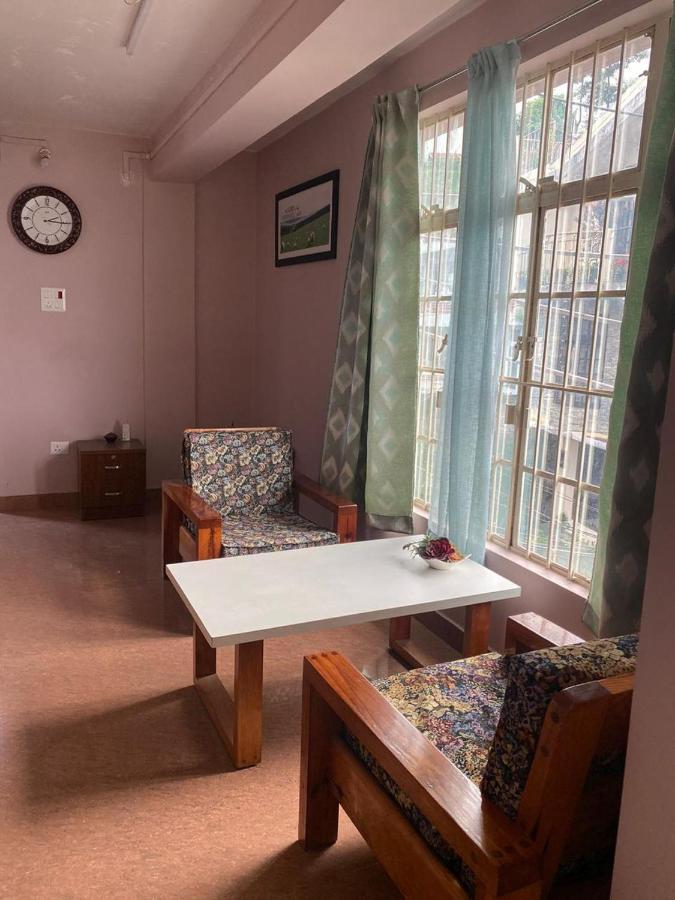 The Palm Guest House Kohima 外观 照片
